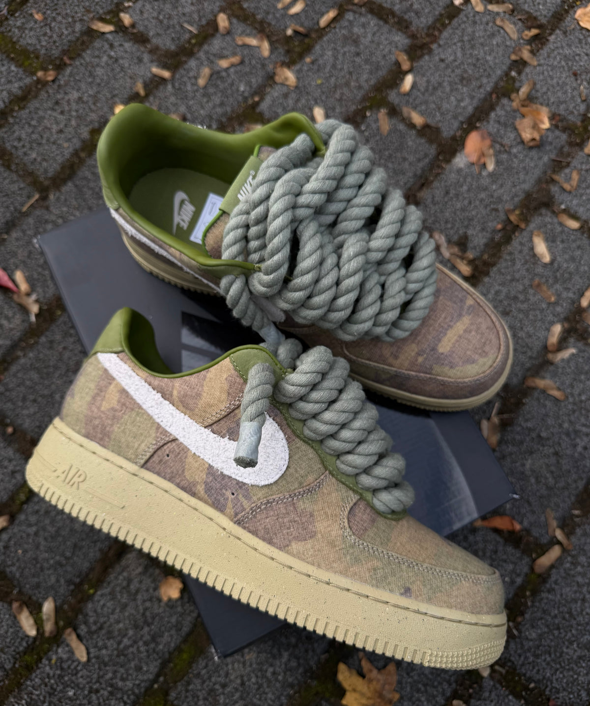 NIKE AIRFORCE CAMO ASPARAGUS X ROPE LACES